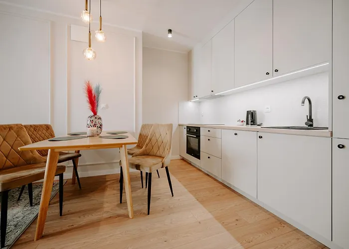 Pobookowane Wilcza Old Town *